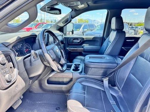 2022 Chevrolet Silverado 2500 High Country