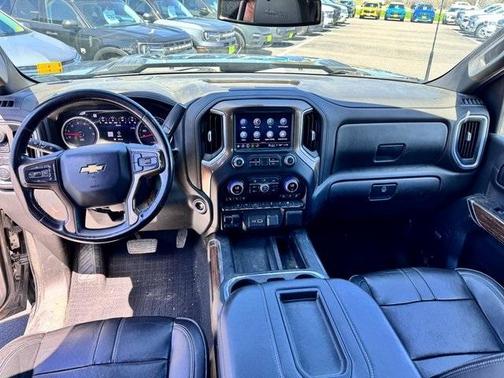 2022 Chevrolet Silverado 2500 High Country