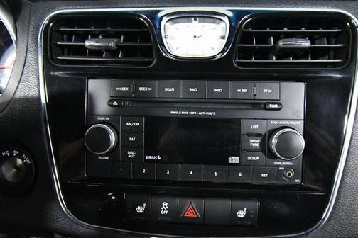 2013 Chrysler 200 Limited