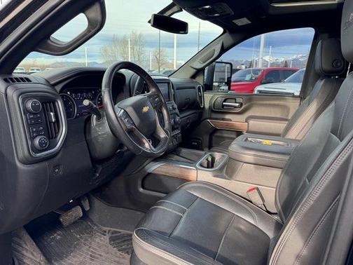 2022 Chevrolet Silverado 3500 High Country