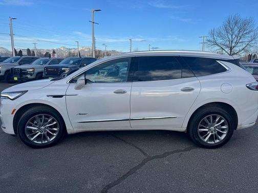 2023 Buick Enclave Avenir