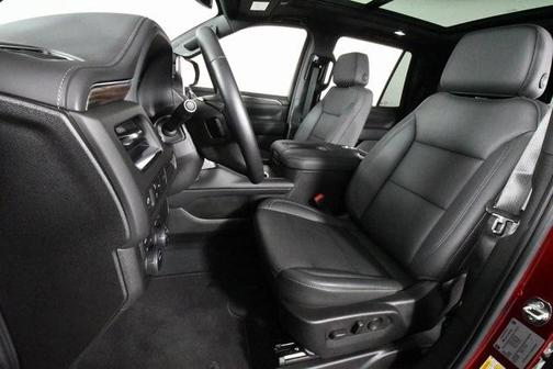 Photo 4 of 27 of 2021 Chevrolet Tahoe Z71
