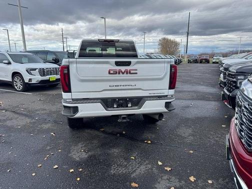 2024 GMC Sierra 2500 Denali