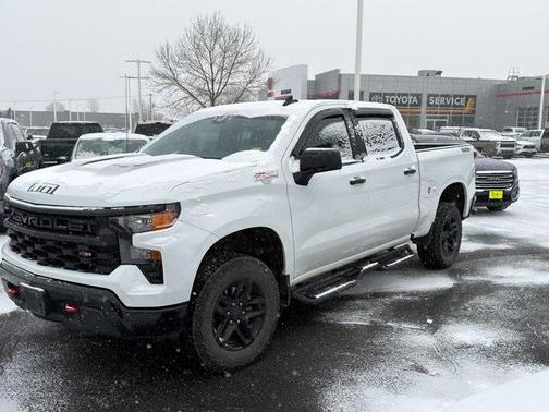 2023 Chevrolet Silverado 1500 Custom Trail Boss