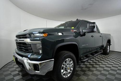 2026 Chevrolet Silverado 3500 LT
