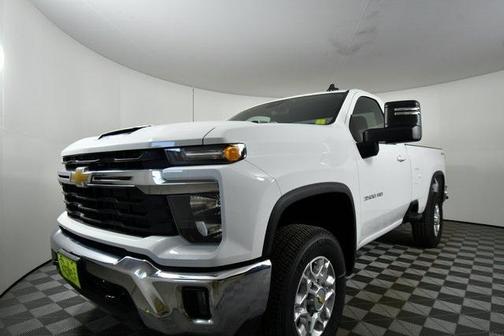 2025 Chevrolet Silverado 3500 LT
