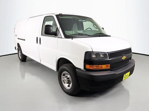Summit White 2026 Chevrolet Express 3500 Work Van