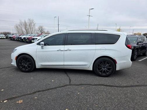 2020 Chrysler Pacifica Limited