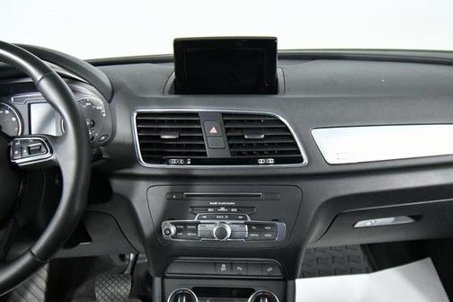 2016 Audi Q3 2.0T Premium Plus