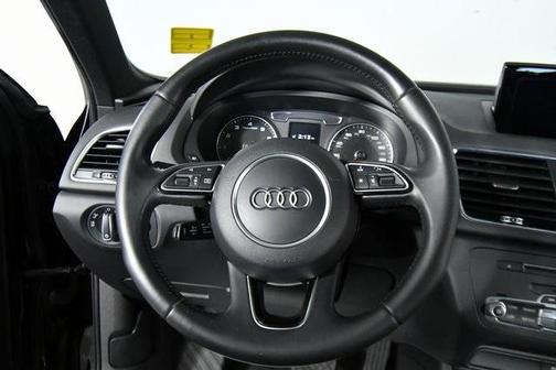2016 Audi Q3 2.0T Premium Plus