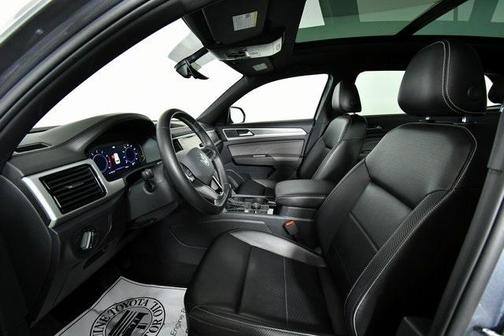 2022 Volkswagen Atlas Cross Sport 3.6L V6 SE w/Technology