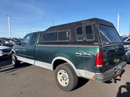 2000 Ford F-150 XL SuperCab