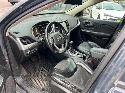 2017 Jeep Cherokee Trailhawk