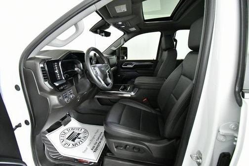 2025 Chevrolet Silverado 3500 LTZ