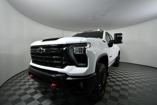 2025 Chevrolet Silverado 3500 LTZ