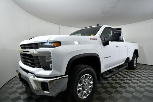 2026 Chevrolet Silverado 3500 LT