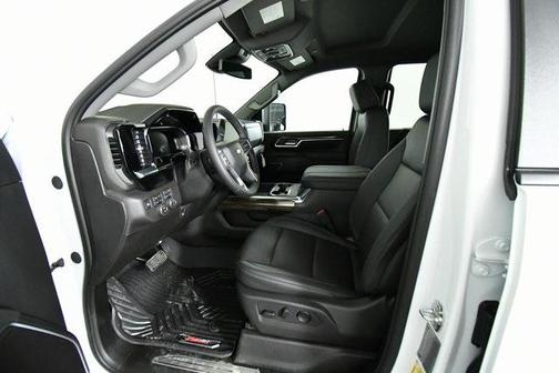 2026 Chevrolet Silverado 3500 LT