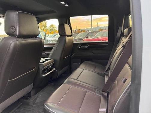 2024 GMC Sierra 3500 Denali