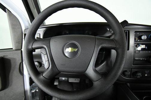 2025 Chevrolet Express 3500 Work Van