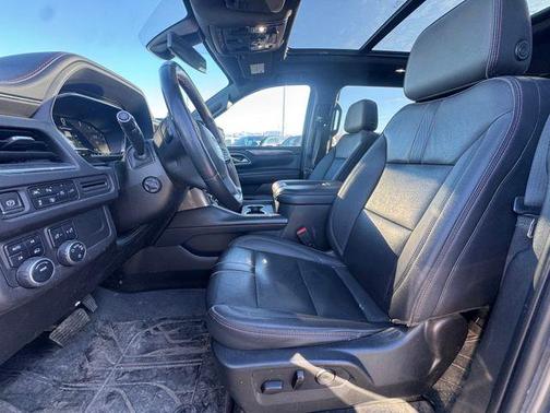 2022 Chevrolet Suburban RST