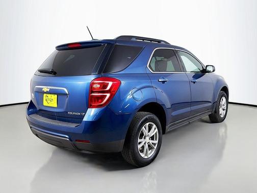 Patriot Blue Metallic 2016 Chevrolet Equinox LT