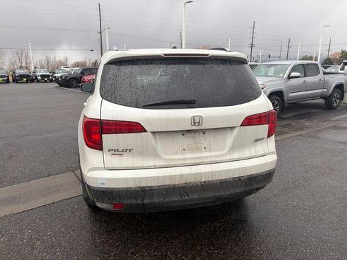 2016 Honda Pilot EX-L w/ Navigation