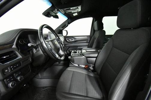 2023 Chevrolet Suburban LS