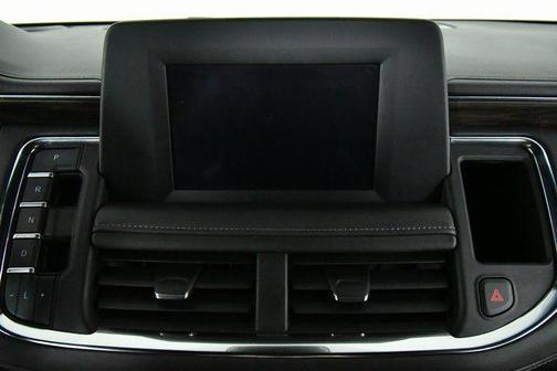 2023 Chevrolet Suburban LS