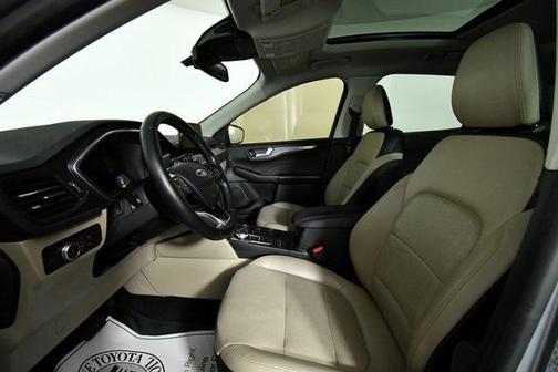 2021 Ford Escape Titanium