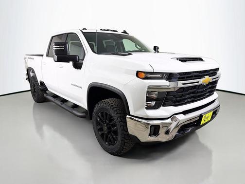 Summit White 2026 Chevrolet Silverado 2500 LT