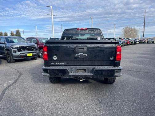 2018 Chevrolet Silverado 1500 Custom