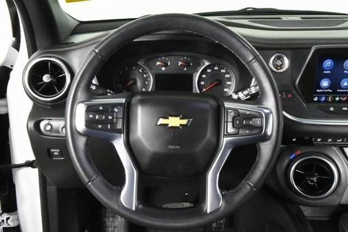 Photo 2 of 24 of 2021 Chevrolet Blazer 3LT
