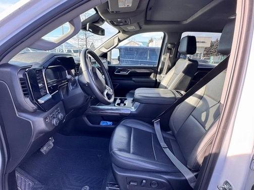 2025 Chevrolet Silverado 3500 LTZ