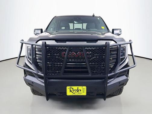 Onyx Black 2023 GMC Sierra 1500 AT4