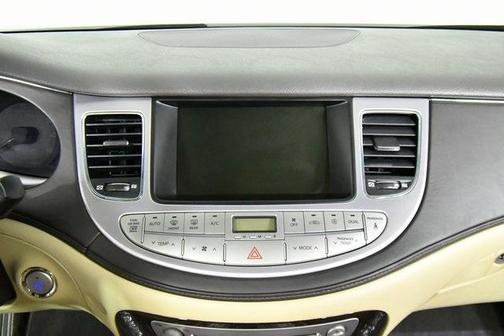 2011 Hyundai Genesis 3.8