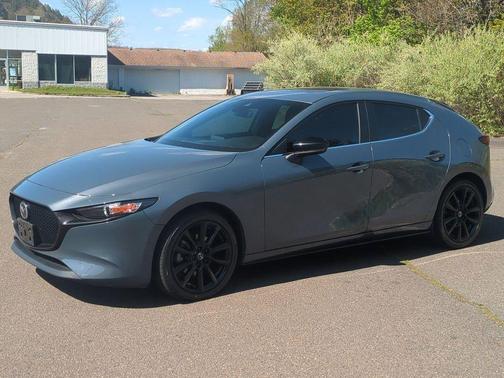 Polymetal Gray Metallic 2023 Mazda Mazda3 2.5 S Carbon Edition