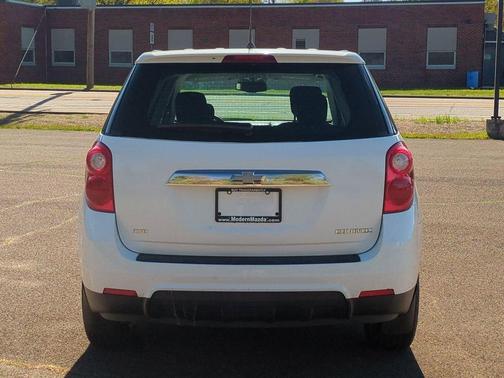 Summit White 2012 Chevrolet Equinox LS