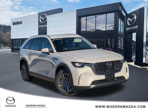 Rhodium White Premium 2026 Mazda CX-90 SE