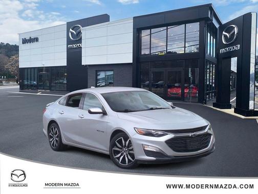 Silver Ice Metallic 2021 Chevrolet Malibu RS