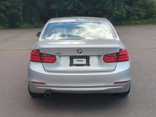 Glacier Silver Metallic 2015 BMW 320 i xDrive