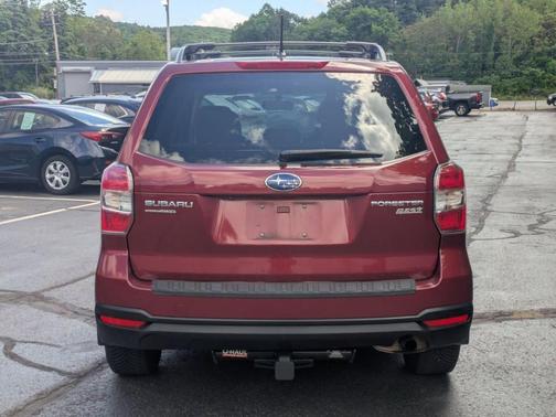 Venetian Red Pearl 2015 Subaru Forester 2.5i Premium