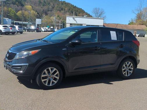 Black Cherry 2016 Kia Sportage LX