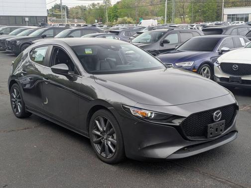 Machine Gray Metallic 2023 Mazda Mazda3 FWD w/Select Package