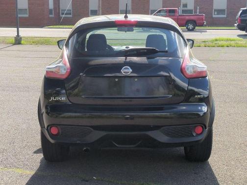 Super Black 2015 Nissan Juke S