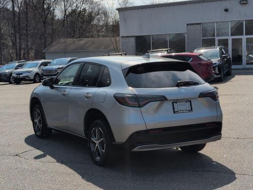 Silver 2024 Honda HR-V EX-L
