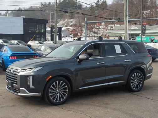 Steel / Graphite 2023 Hyundai PALISADE Calligraphy