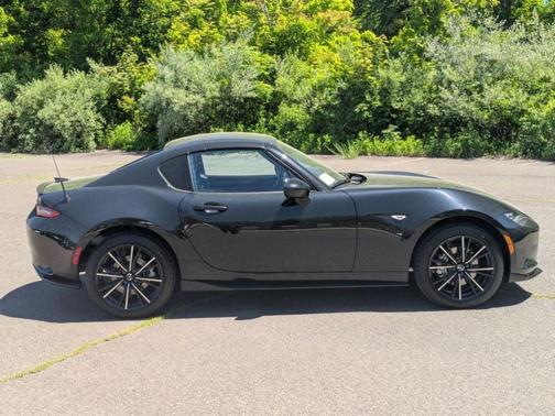Jet Black Mica 2026 Mazda MX-5 Miata GRAND TOURING