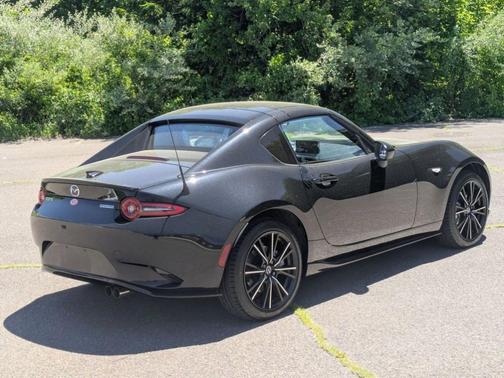 Jet Black Mica 2026 Mazda MX-5 Miata GRAND TOURING
