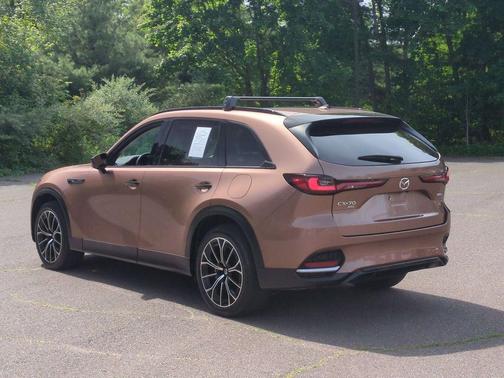 Melting Copper Metallic 2025 Mazda CX-70 PR