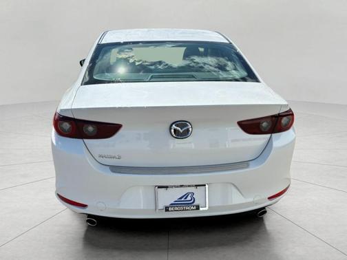 Snowflake White Pearl 2026 Mazda Mazda3 FWD w/Preferred Package